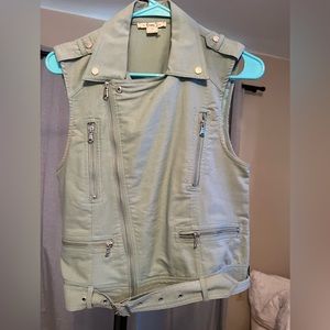 Cute light green vest